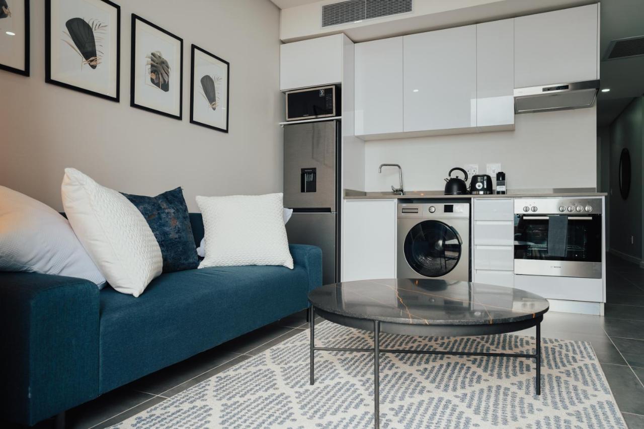 Reserved Suites Illovo Johannesburg Buitenkant foto