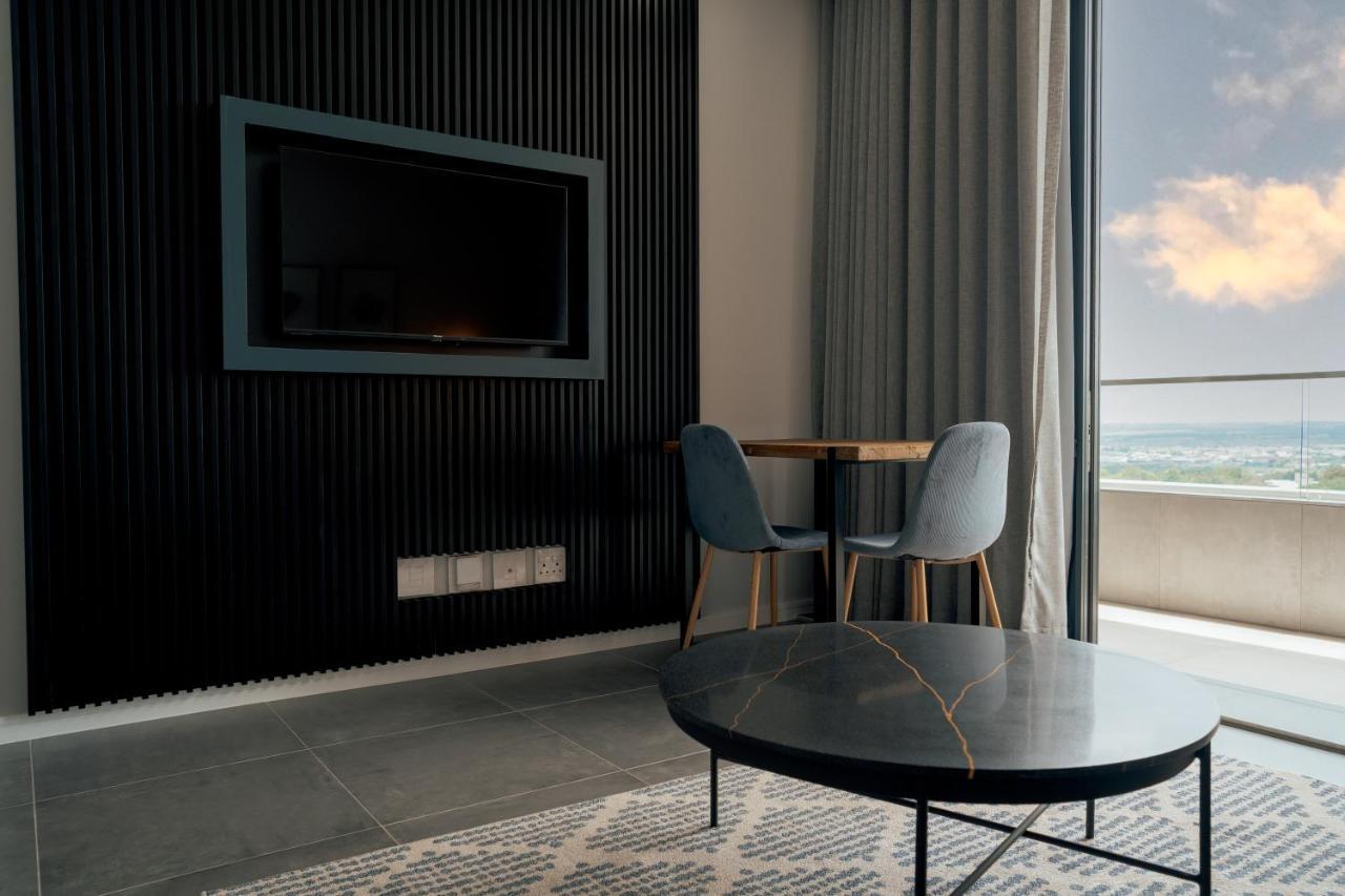 Reserved Suites Illovo Johannesburg Buitenkant foto