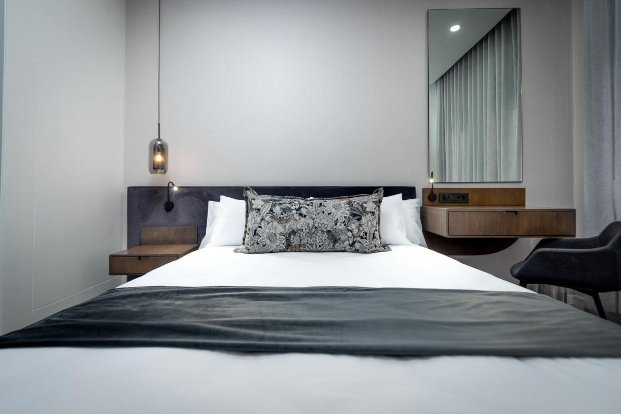 Reserved Suites Illovo Johannesburg Buitenkant foto