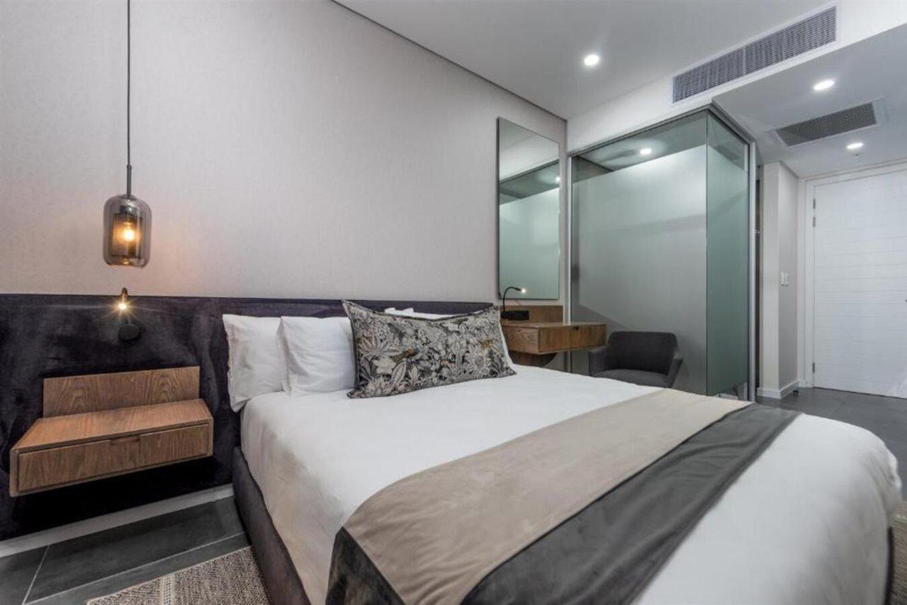 Reserved Suites Illovo Johannesburg Buitenkant foto
