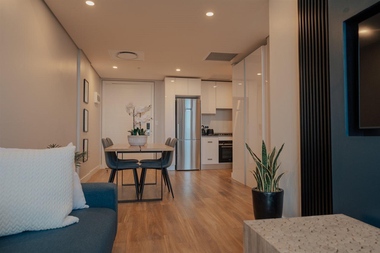 Reserved Suites Illovo Johannesburg Buitenkant foto