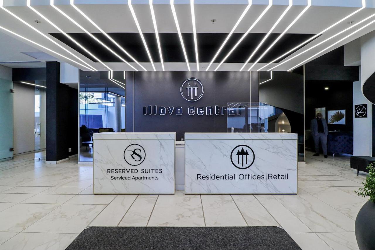 Reserved Suites Illovo Johannesburg Buitenkant foto