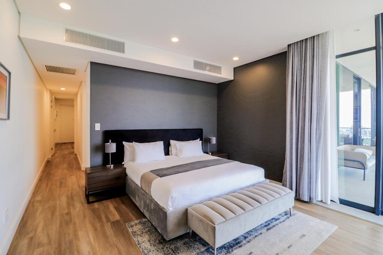 Reserved Suites Illovo Johannesburg Buitenkant foto
