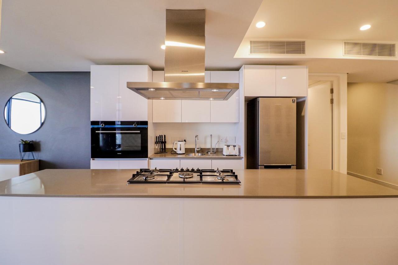 Reserved Suites Illovo Johannesburg Buitenkant foto